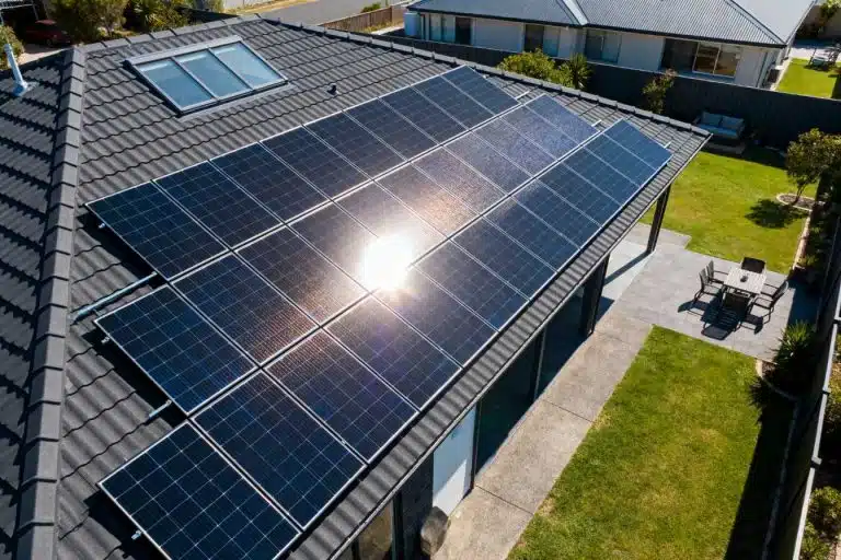 7 inconvenients volet roulant solaire que personne ne vous dit 1