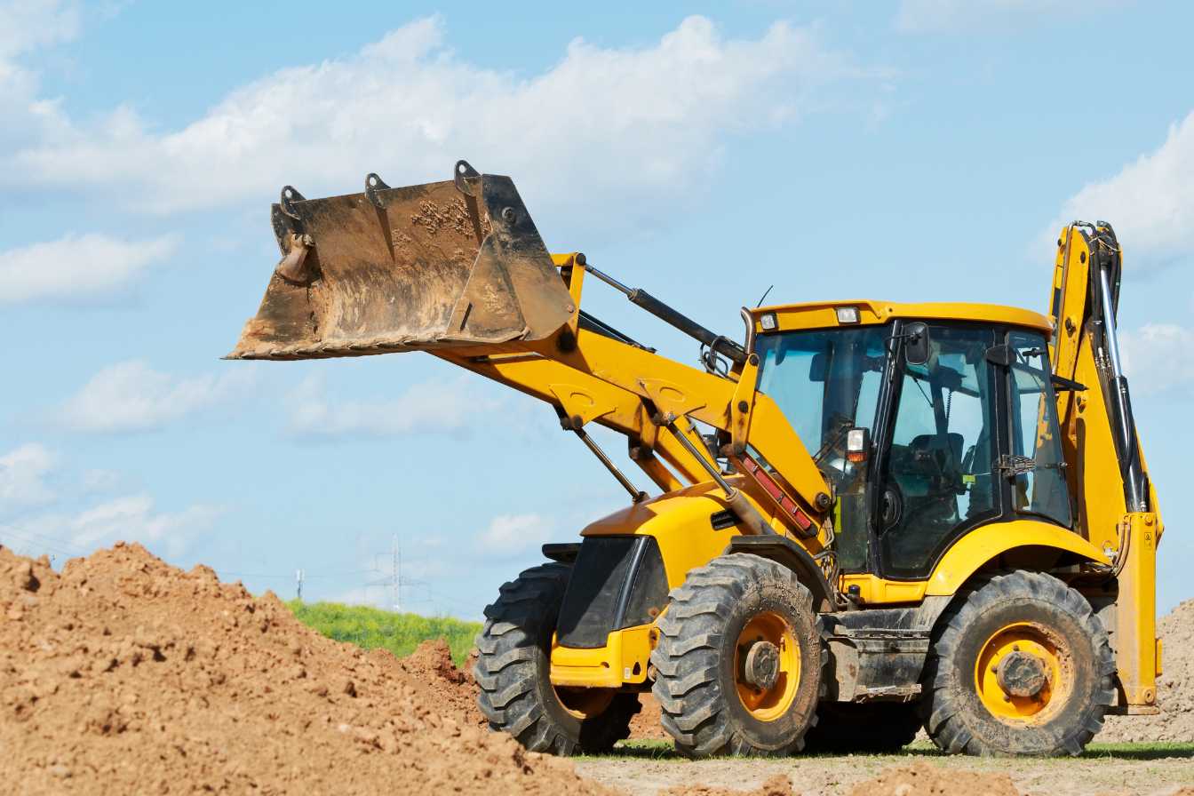 tractopelle-guide-complet-et-conseils-d-expert-pour-reussir-vos-chantiers-2